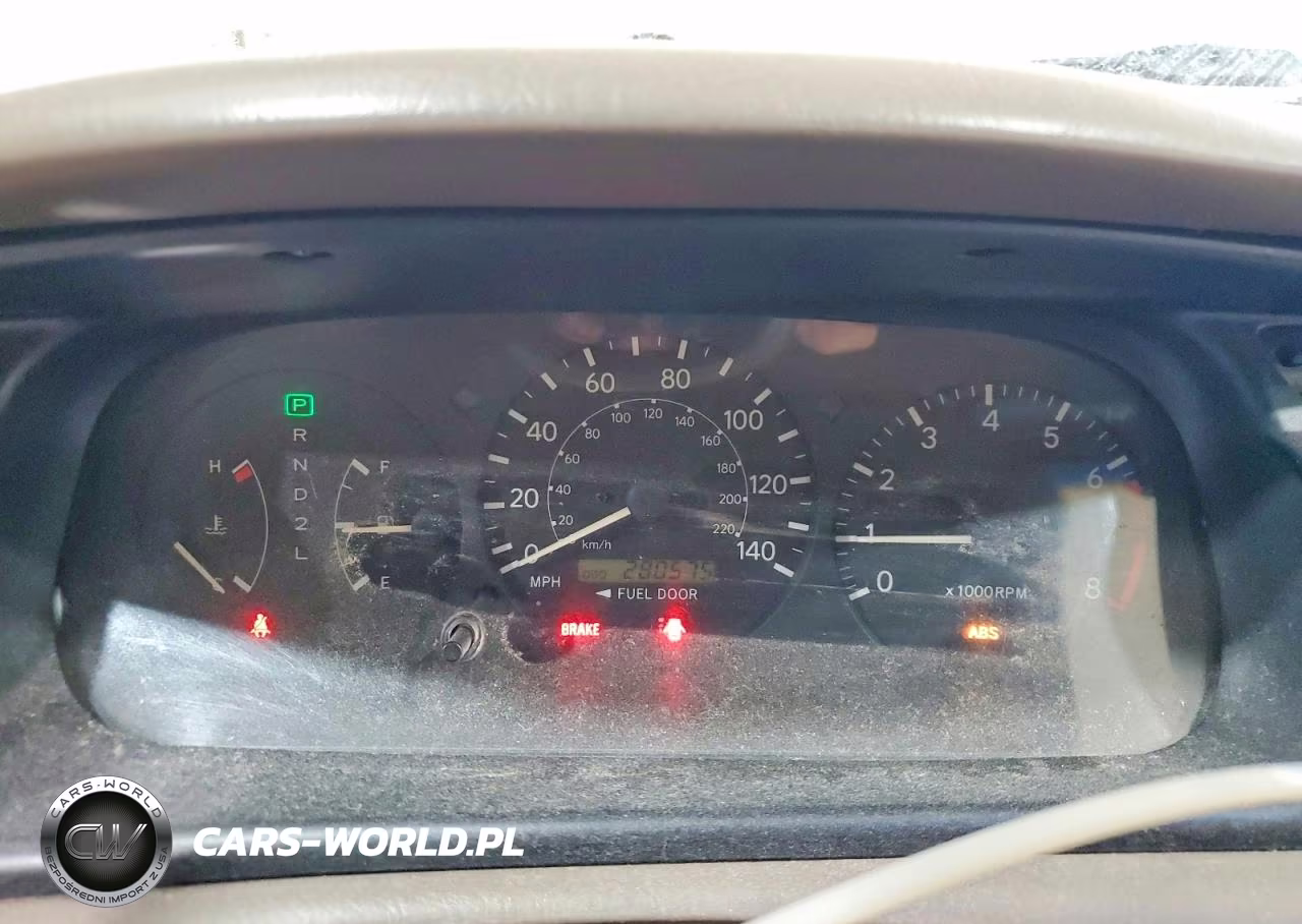 1998 Toyota Camry Xle VIN:4T1BG28K1WU349185 - 9