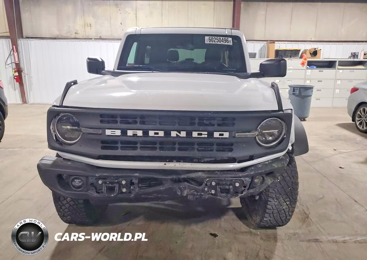 2023 Ford Bronco Base VIN:1FMDE5CP1PLB66024 - 5