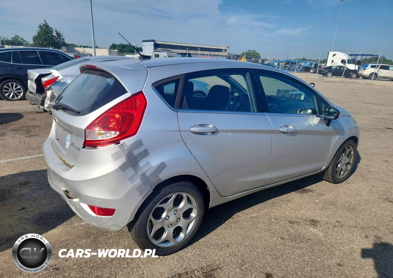 2011 Ford Fiesta Ses VIN:3FADP4FJ8BM179320 - 3