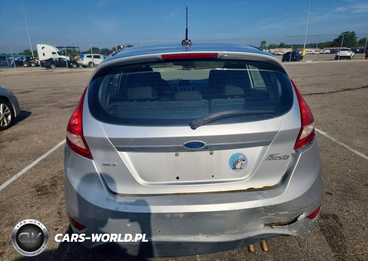 2011 Ford Fiesta Ses VIN:3FADP4FJ8BM179320 - 6