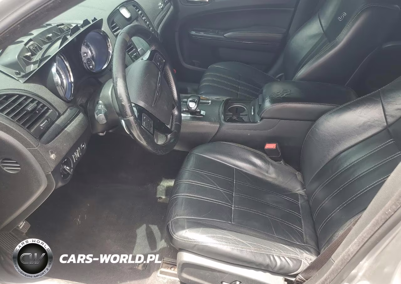 2014 Chrysler 300 S VIN:2C3CCAGG2EH384111 - 7