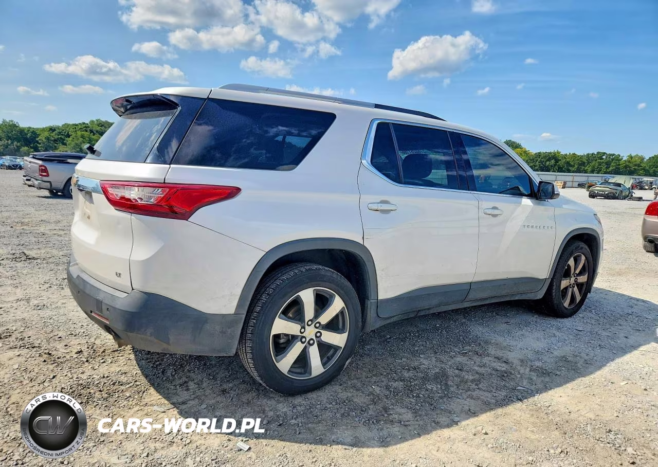 2018 Chevrolet Traverse Lt VIN:1GNEVHKW4JJ214984 - 3