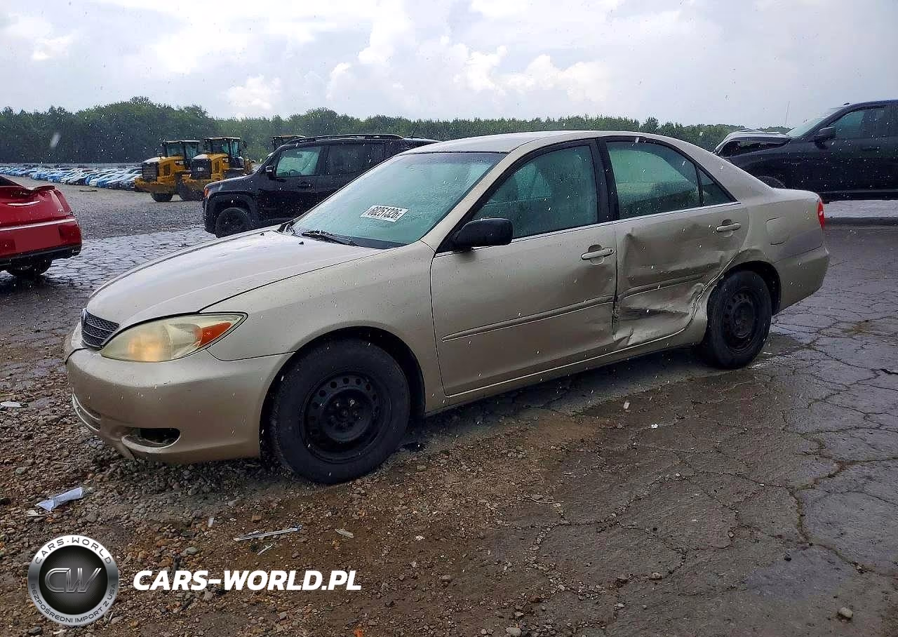 2003 Toyota Camry Le – zdjęcie 1 z 12