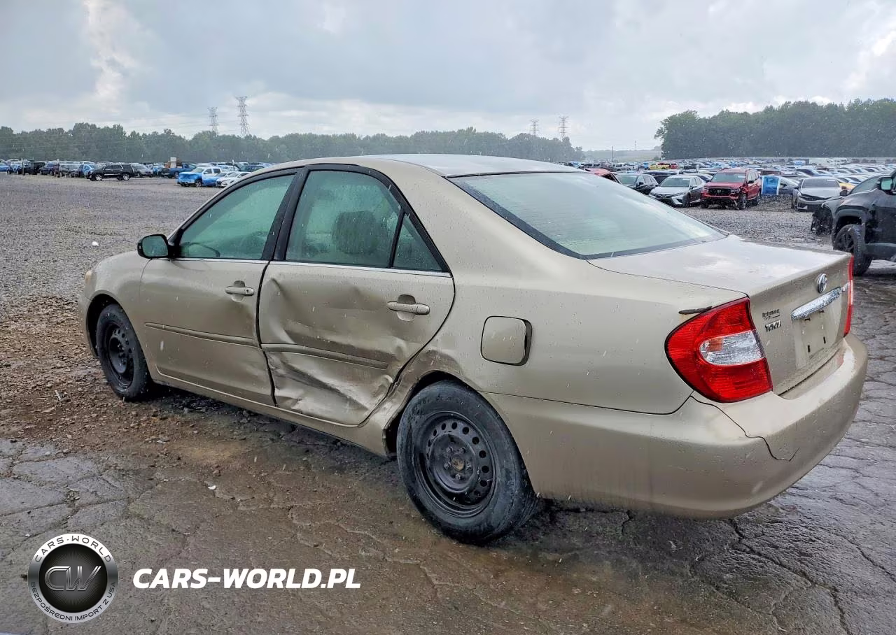 2003 Toyota Camry Le VIN:JTDBE32K030193863 - 2