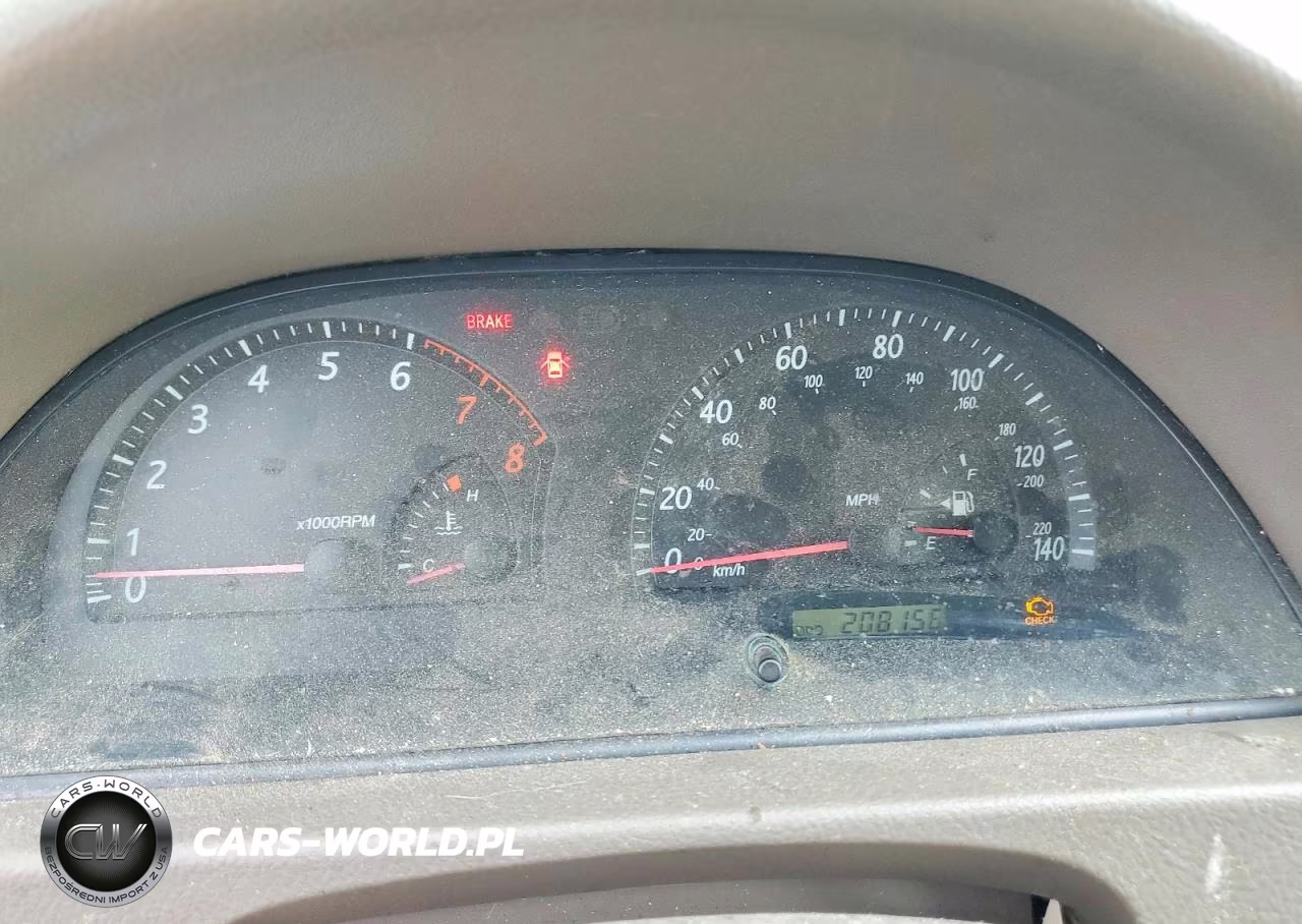 2003 Toyota Camry Le VIN:JTDBE32K030193863 - 9