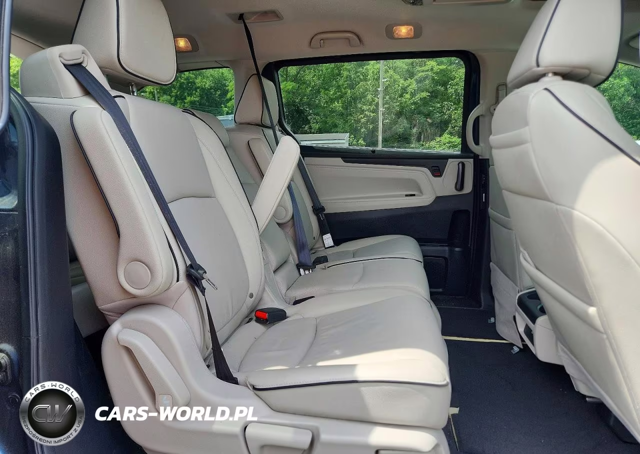 2026 Honda Odyssey Touring VIN:5FNRL6H86TB000179 - 11