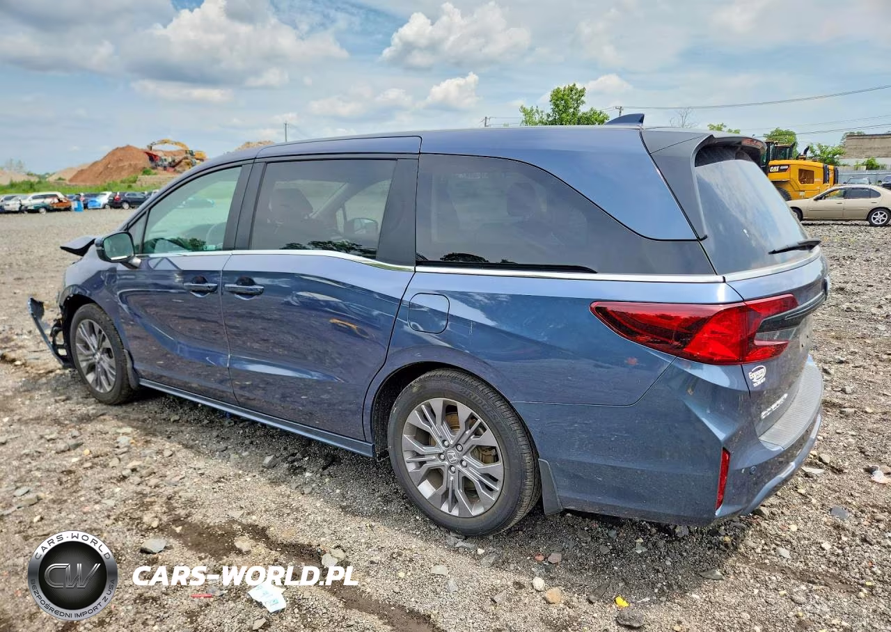 2026 Honda Odyssey Touring VIN:5FNRL6H86TB000179 - 2