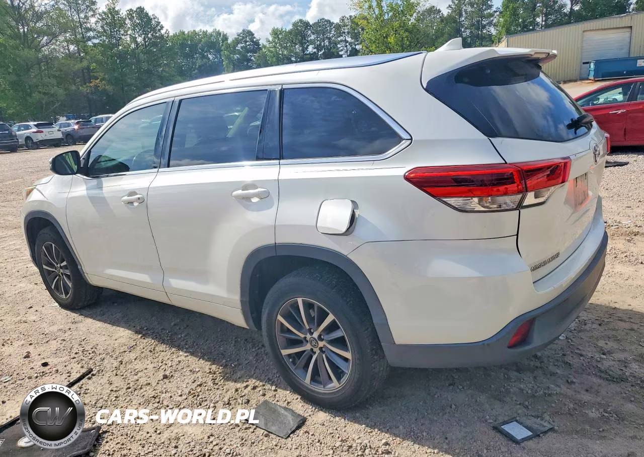 2017 Toyota Highlander Xle VIN:5TDKZRFH3HS510383 - 2