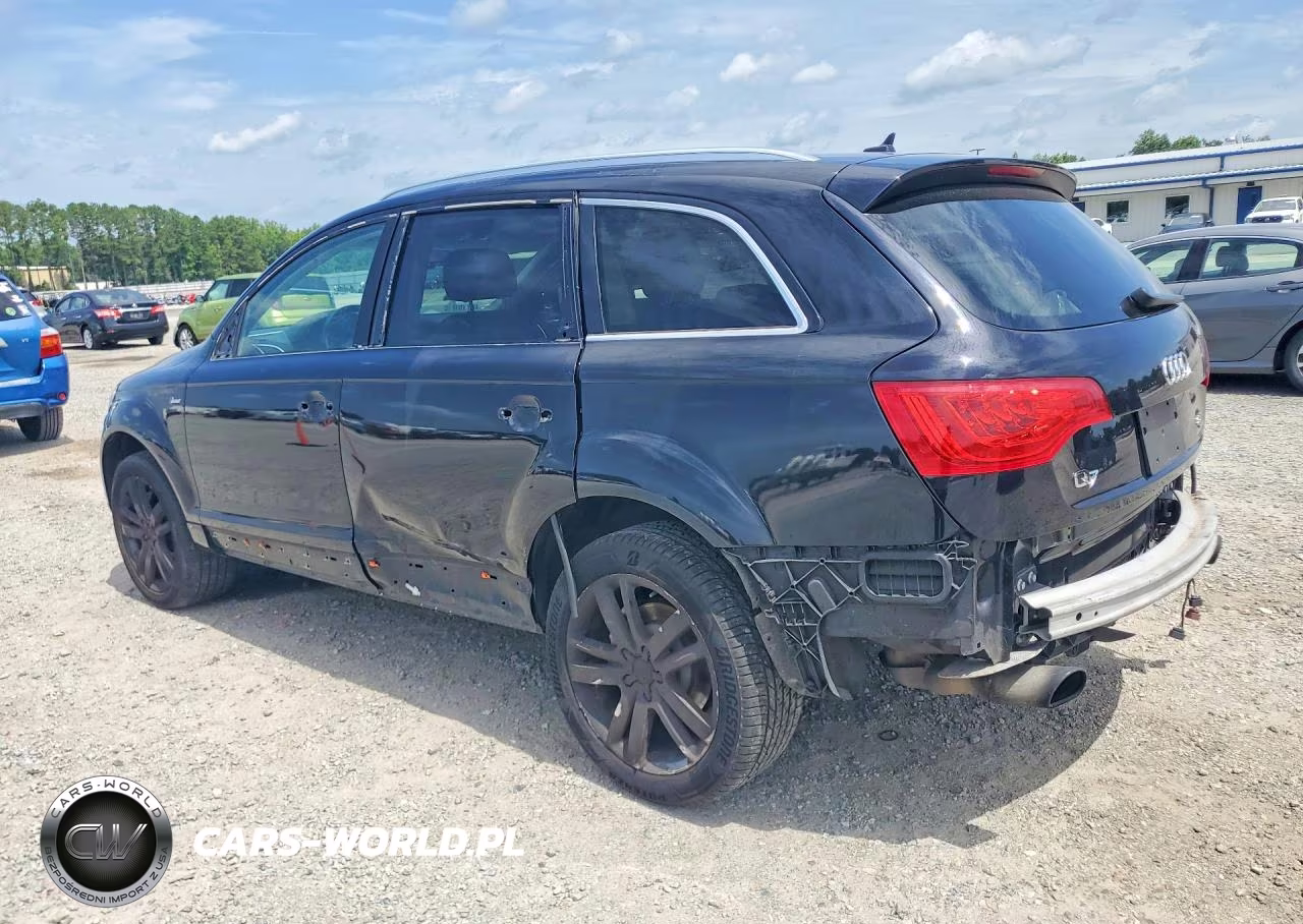 2015 Audi Q7 Premium Plus VIN:WA1LGAFE0FD000917 - 2