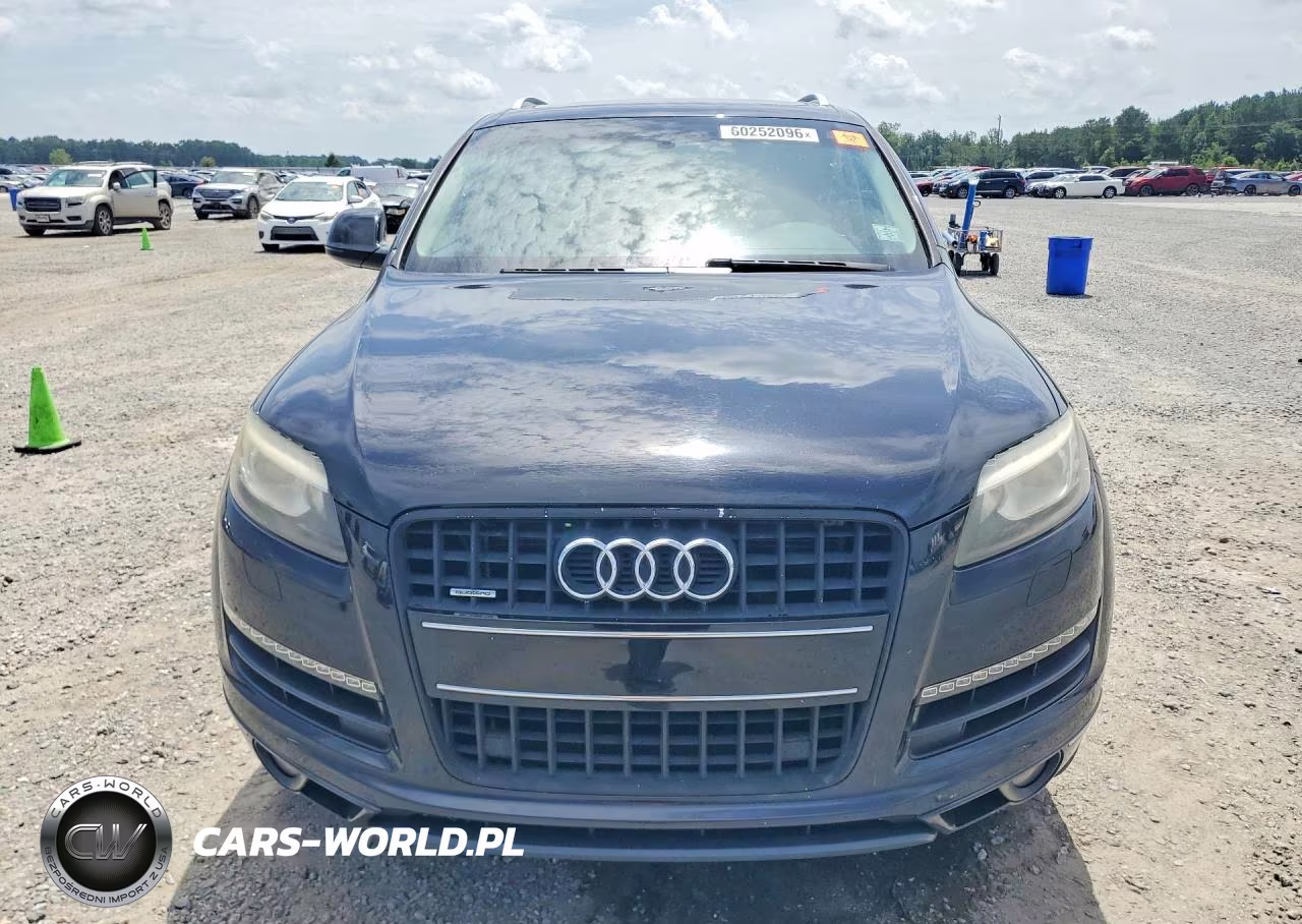 2015 Audi Q7 Premium Plus VIN:WA1LGAFE0FD000917 - 5