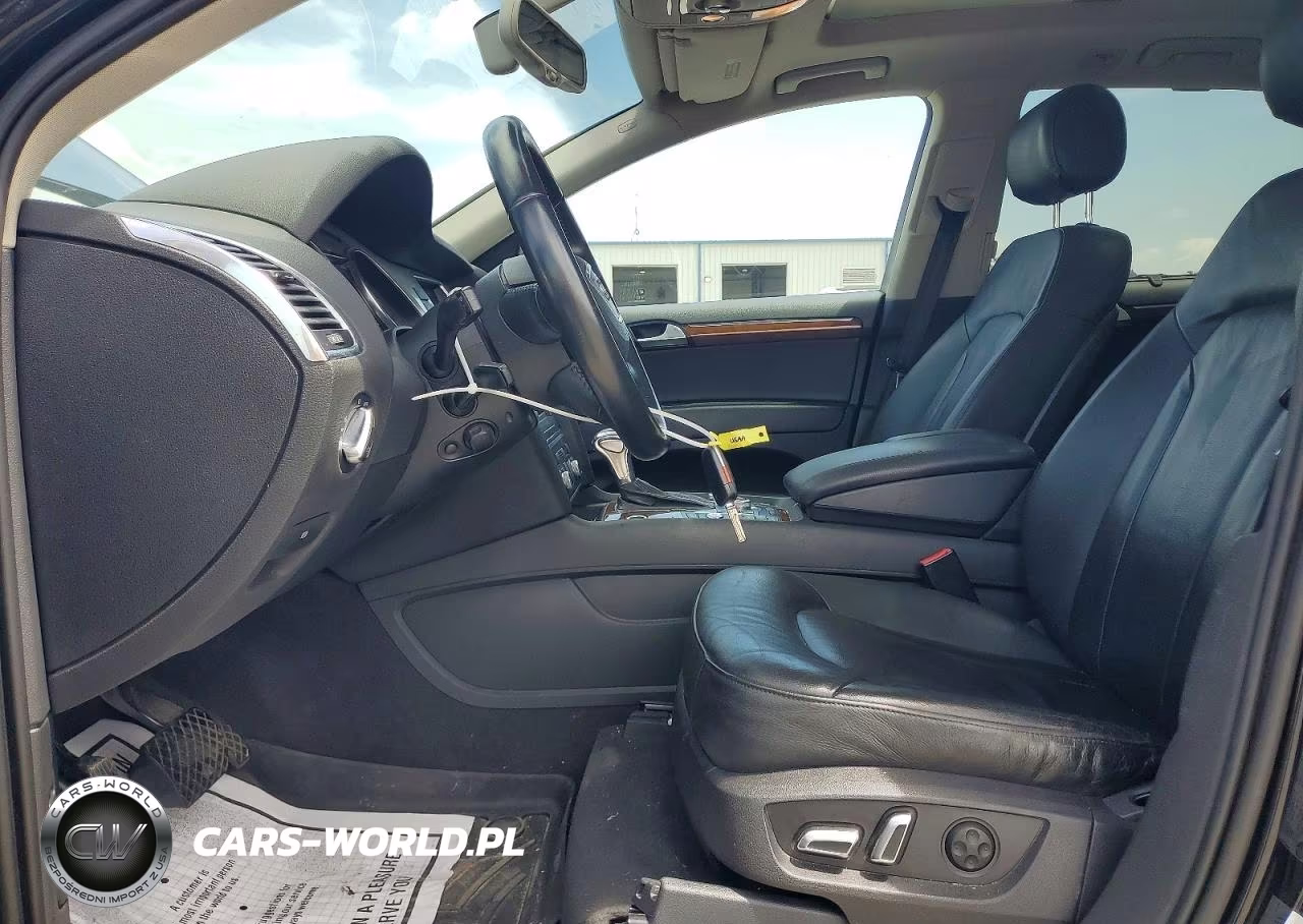 2015 Audi Q7 Premium Plus VIN:WA1LGAFE0FD000917 - 7