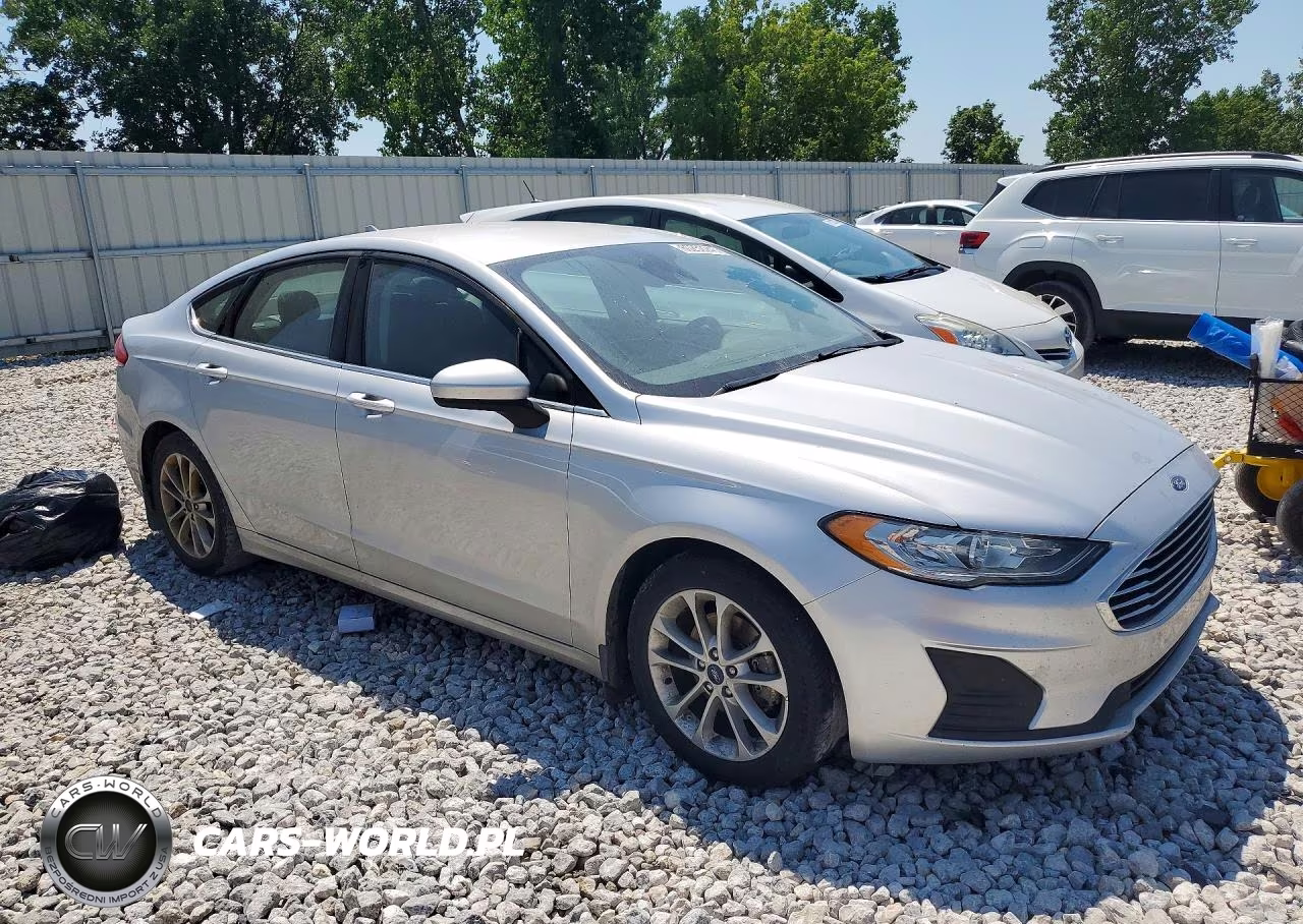 2019 Ford Fusion Se VIN:3FA6P0HD4KR168648 - 4