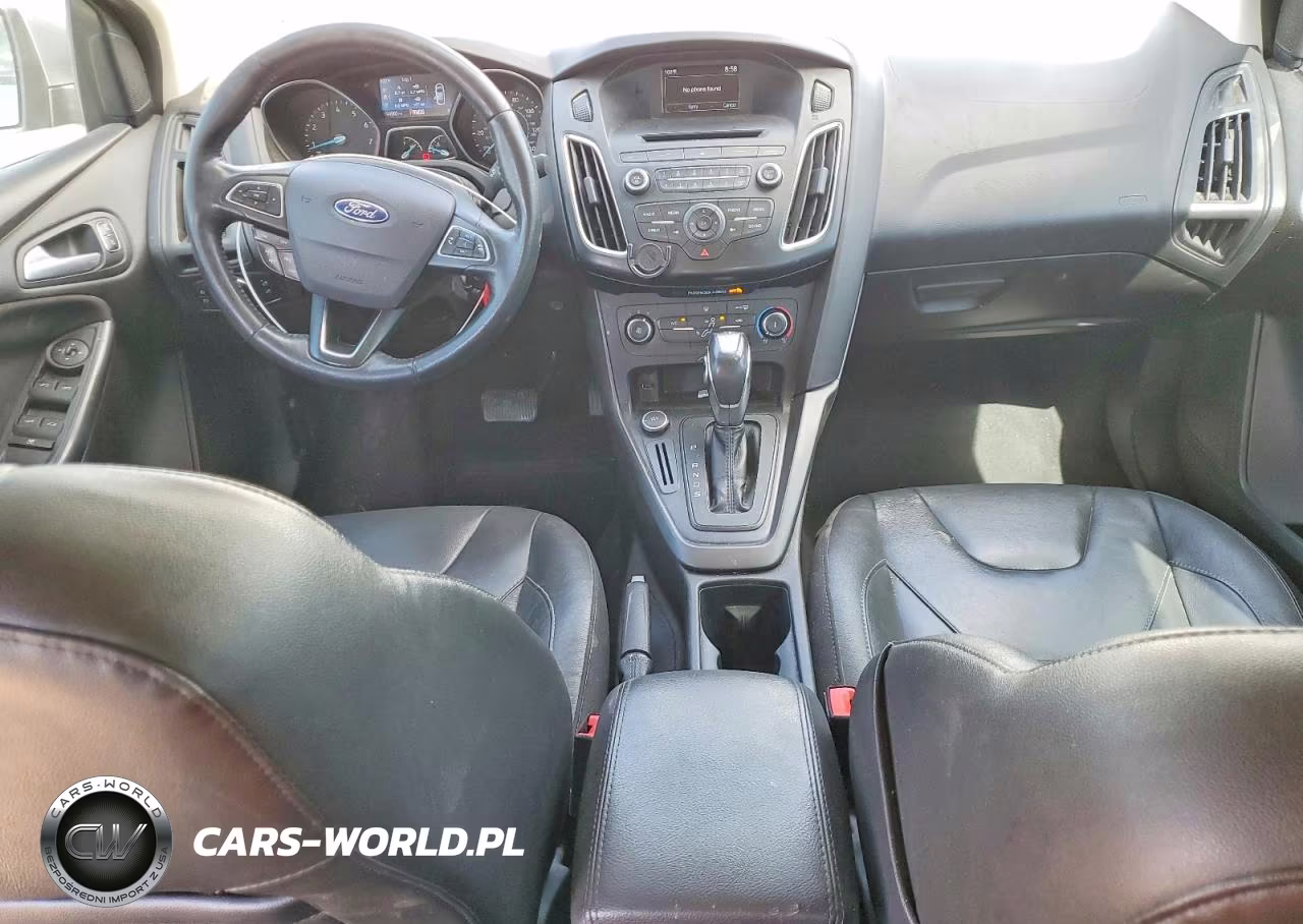 2016 Ford Focus Se VIN:1FADP3F27GL295197 - 8
