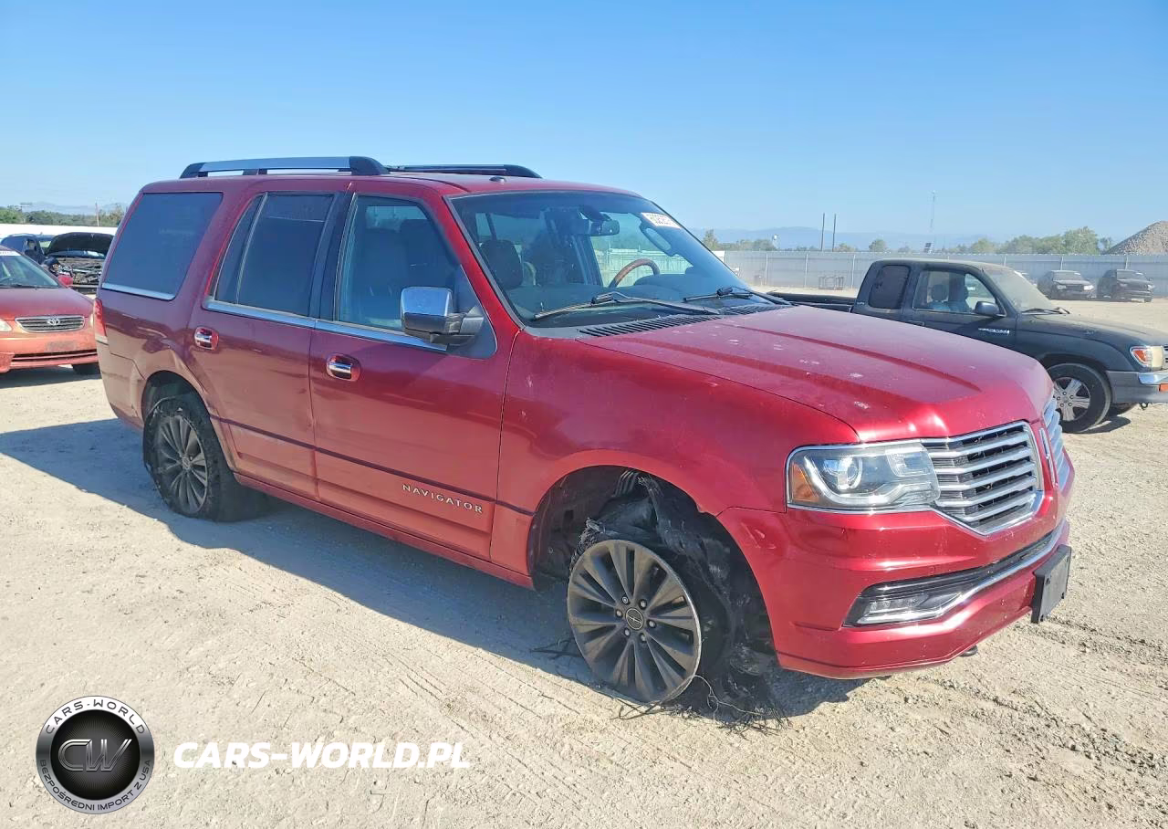 2015 Lincoln Navigator VIN:5LMJJ2JT8FEJ13690 - 4