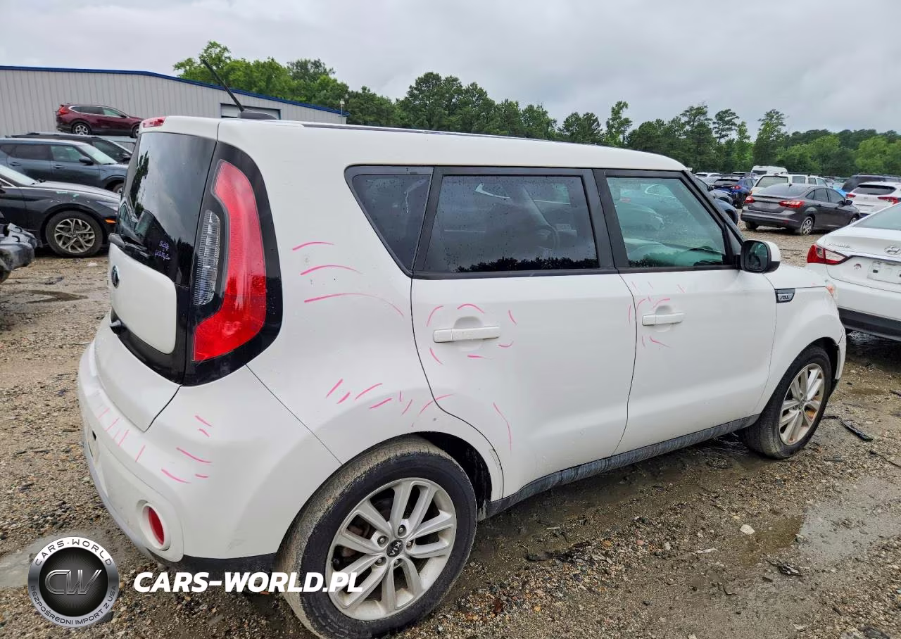 2017 Kia Soul + VIN:KNDJP3A55H7417807 - 3