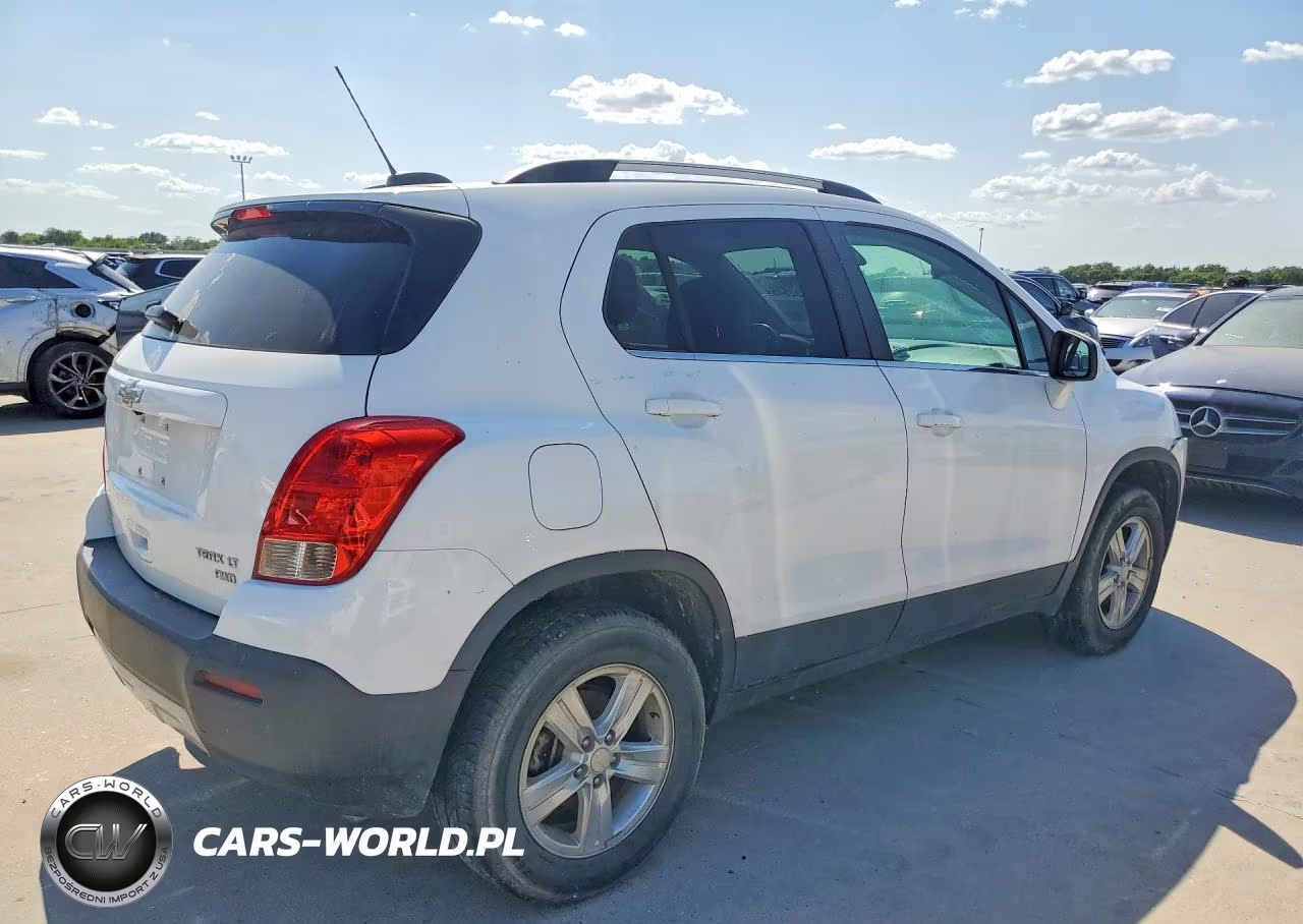 2015 Chevrolet Trax 2Lt VIN:3GNCJRSB1FL253912 - 3