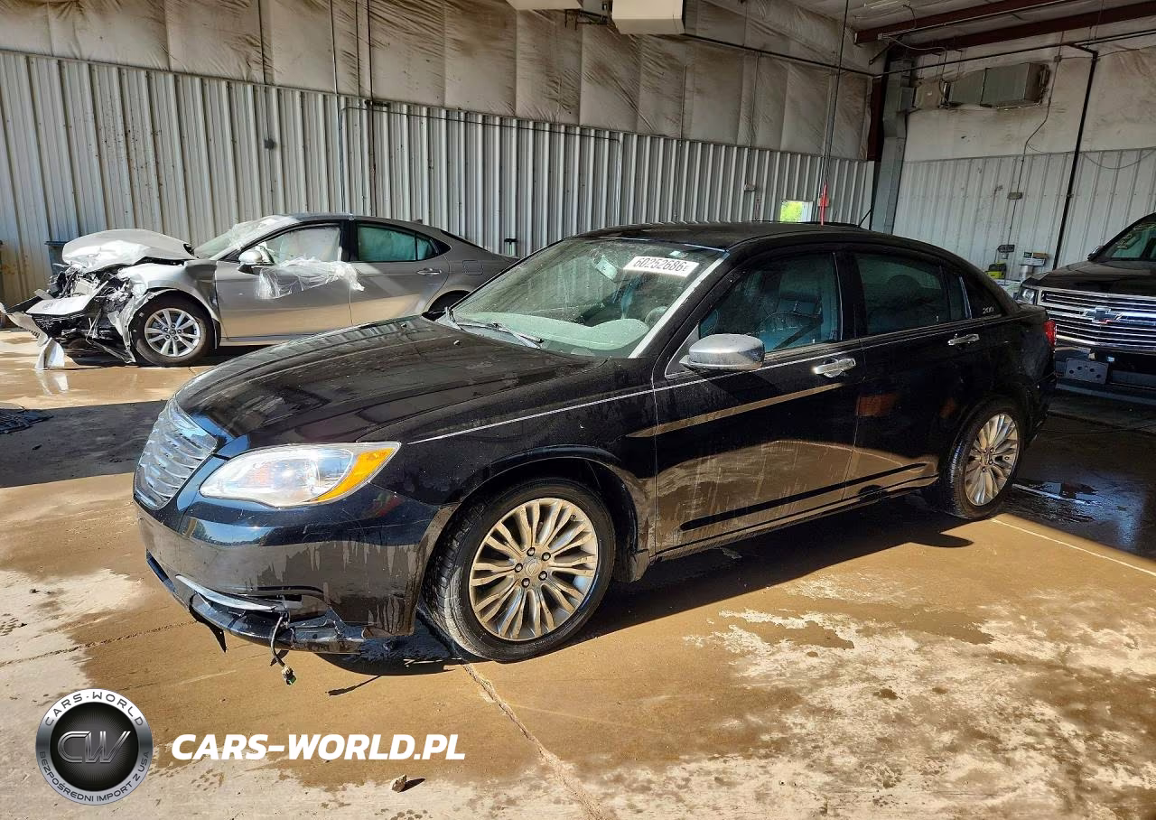 2011 Chrysler 200 Limited
