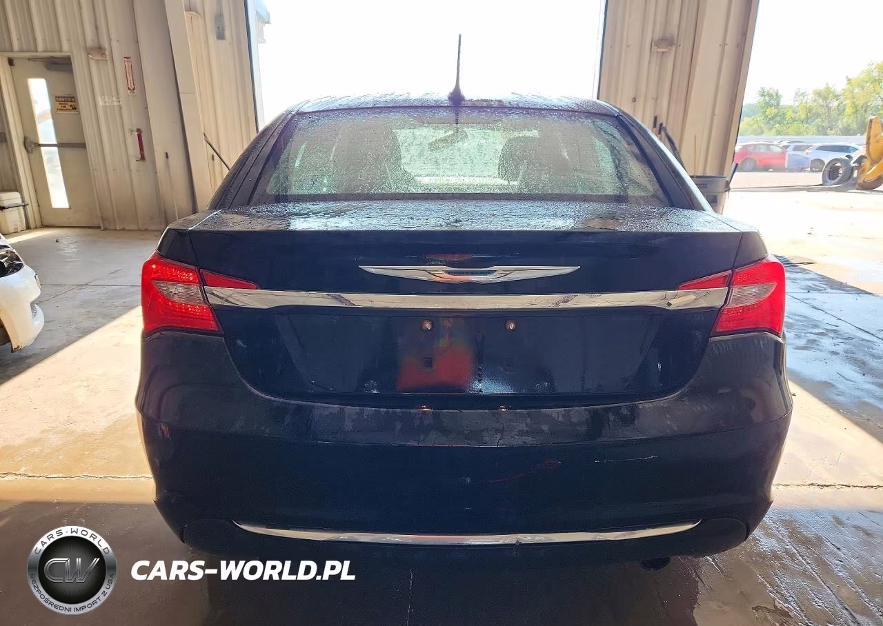 2011 Chrysler 200 Limited VIN:1C3BC2FGXBN618565 - 6