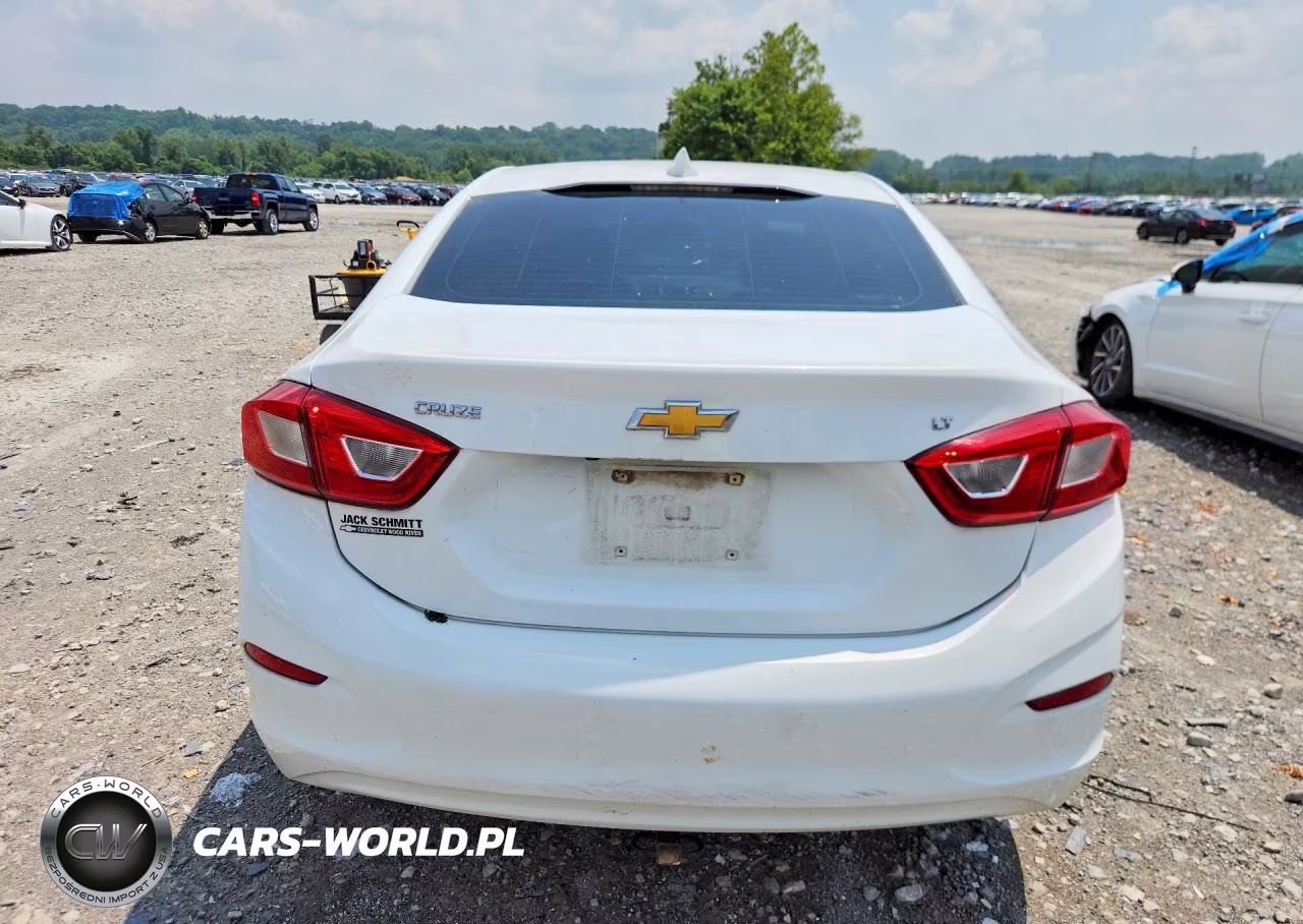 2018 Chevrolet Cruze Lt VIN:1G1BE5SM9J7204661 - 6