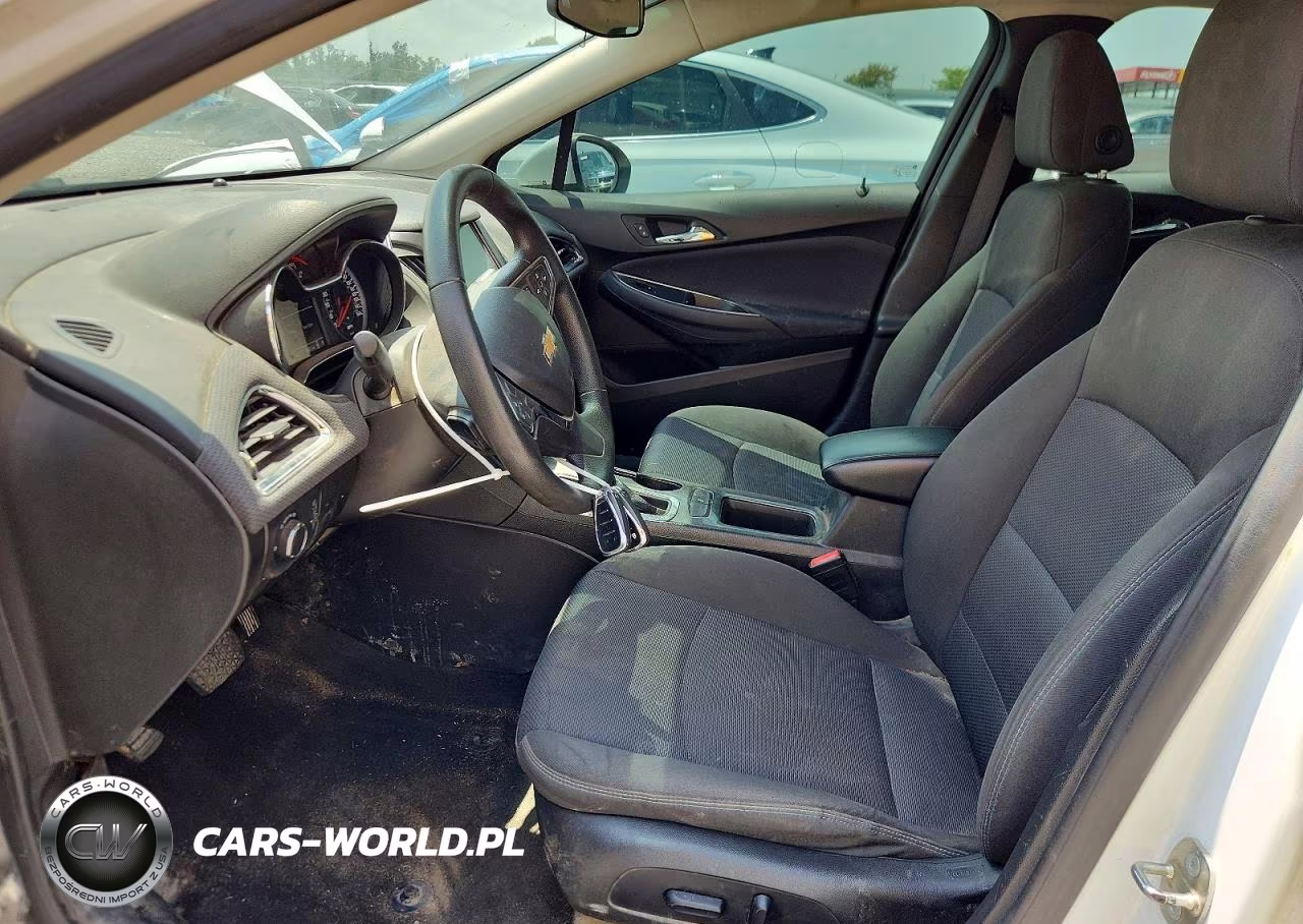 2018 Chevrolet Cruze Lt VIN:1G1BE5SM9J7204661 - 7