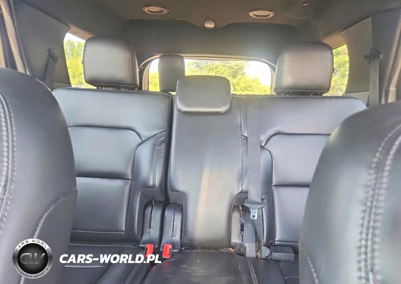 2019 Ford Explorer Xlt VIN:1FM5K8D8XKGA21605 - 10