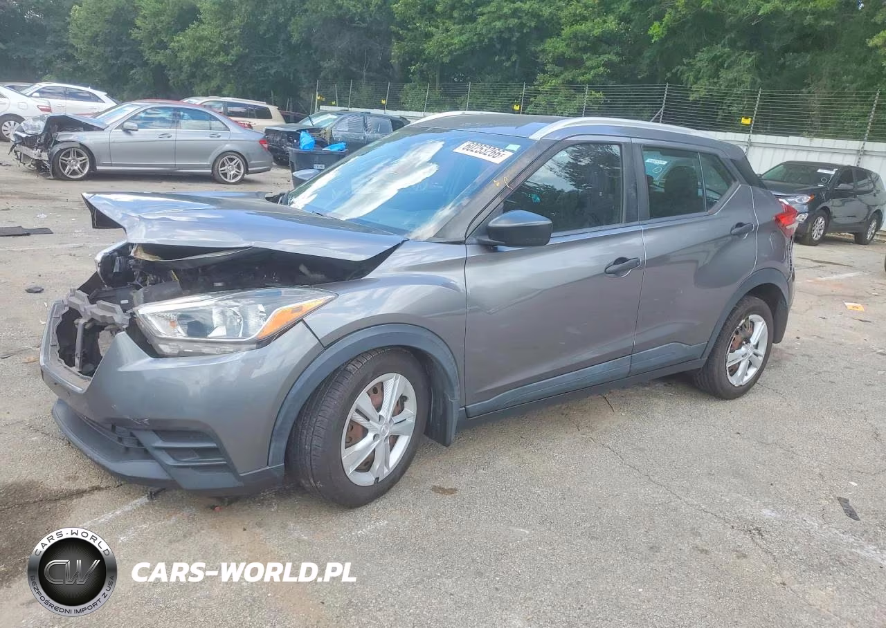 2018 Nissan Kicks S