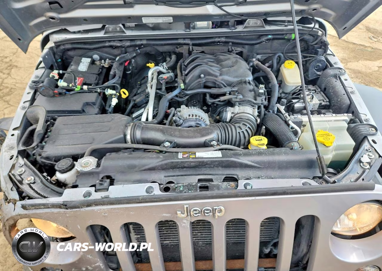 2014 Jeep Wrangler Unlimited Sport VIN:1C4BJWDG0EL250151 - 12