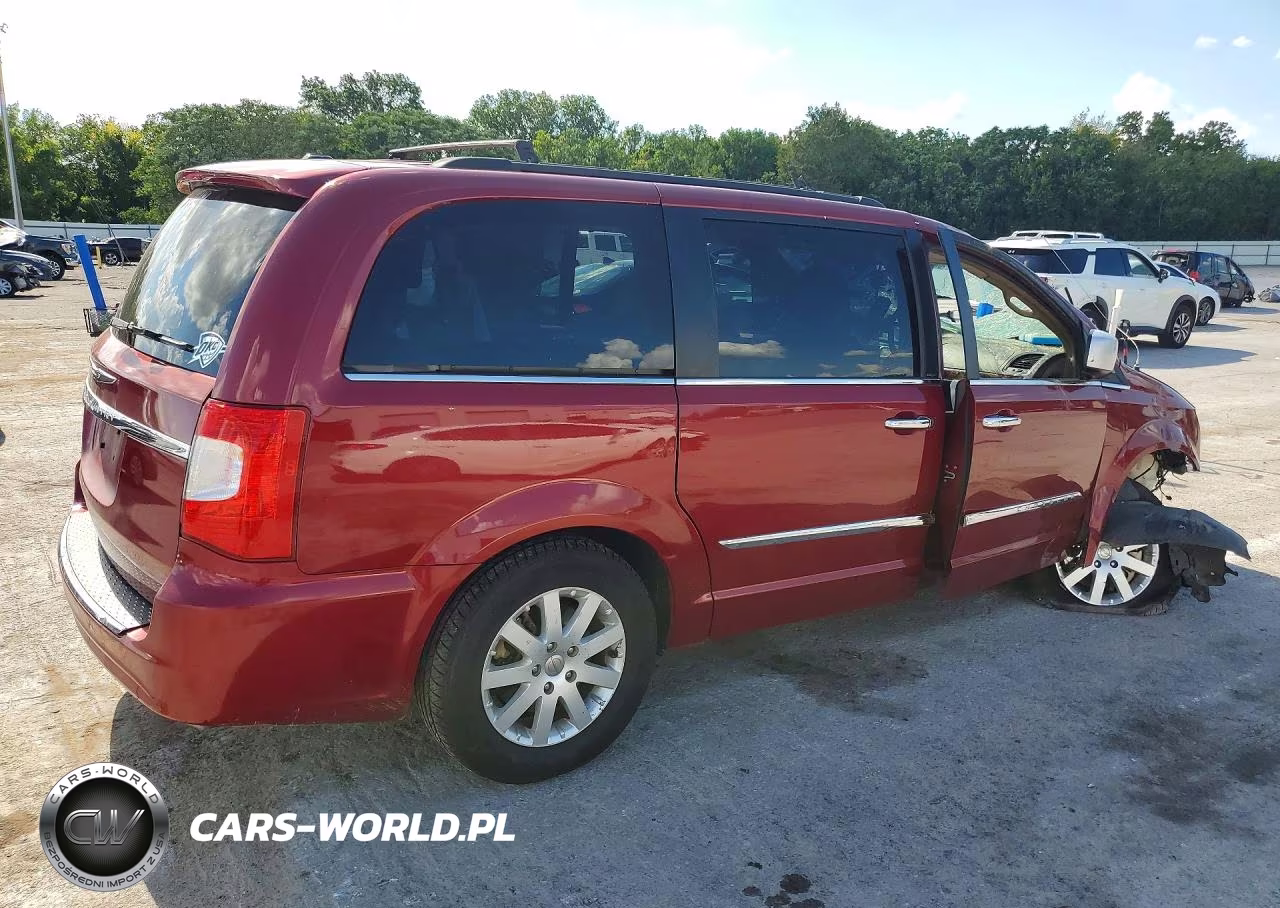 2012 Chrysler Town & Country Touring L VIN:2C4RC1CG2CR163482 - 3