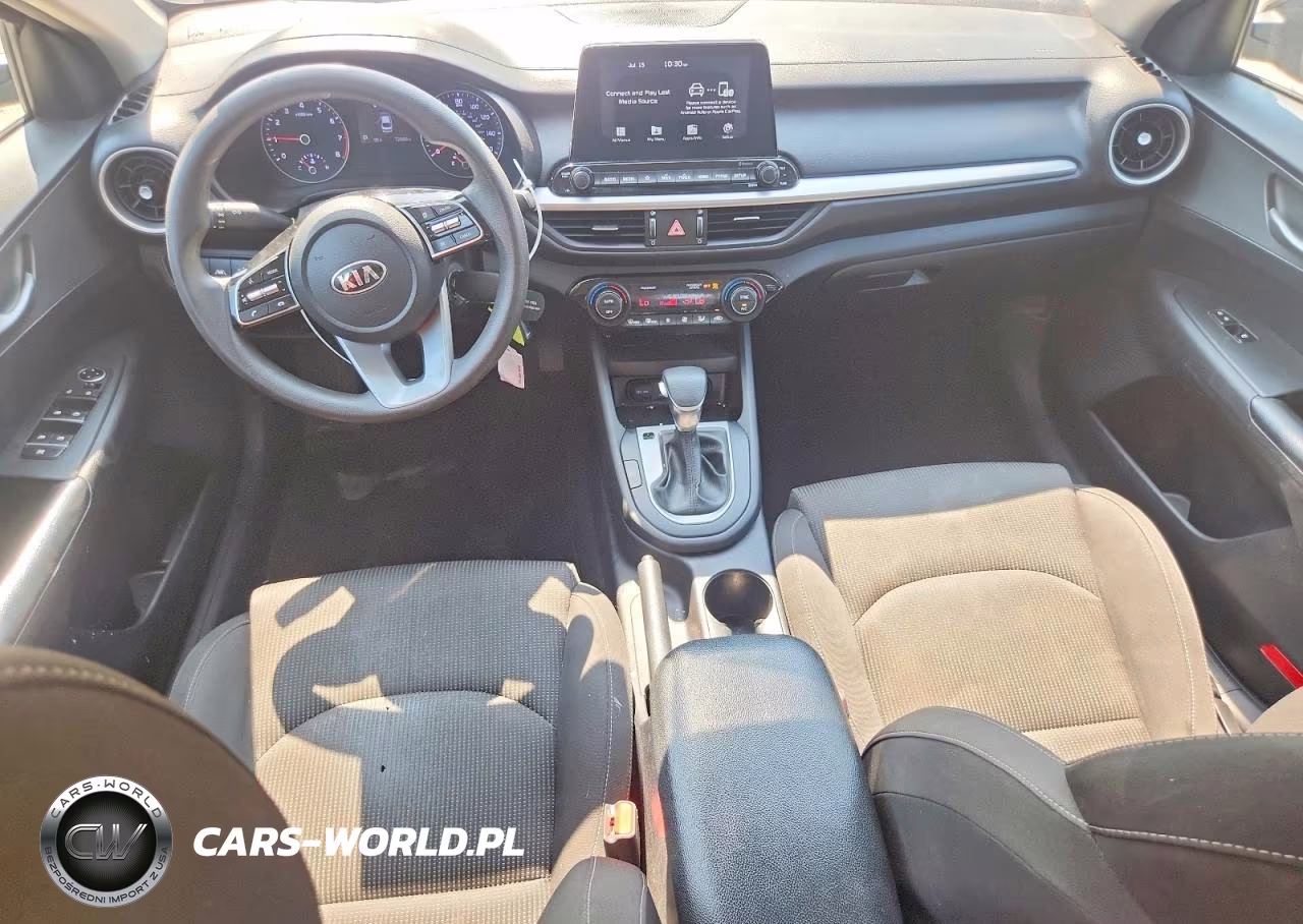 2019 Kia Forte Lxs VIN:3KPF24AD6KE102510 - 8