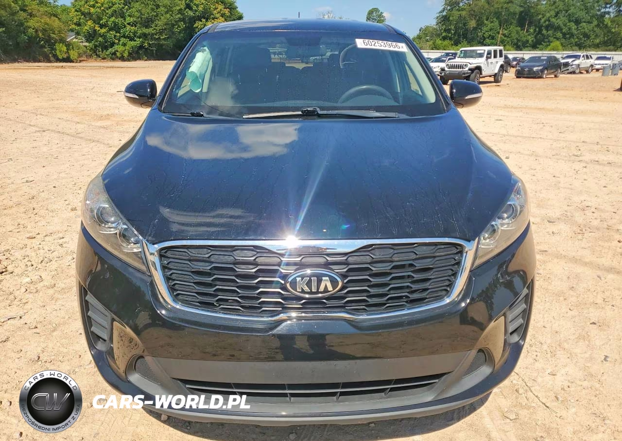 2019 Kia Sorento L VIN:5XYPG4A36KG538936 - 5