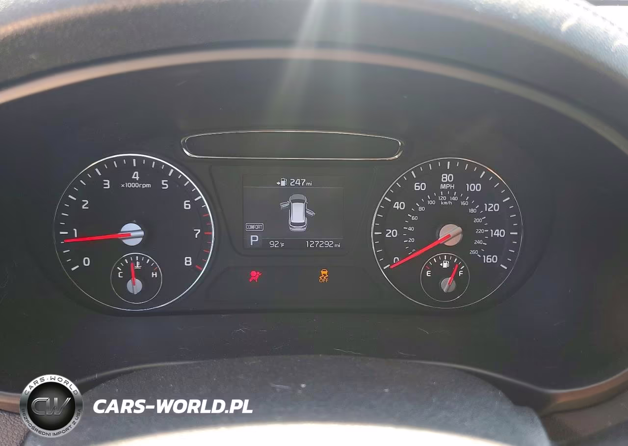 2019 Kia Sorento L VIN:5XYPG4A36KG538936 - 9