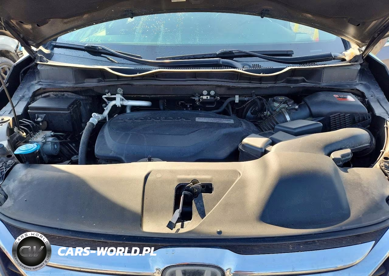 2018 Honda Odyssey Elite VIN:5FNRL6H90JB054504 - 12
