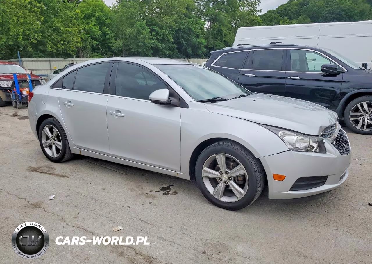 2014 Chevrolet Cruze Lt VIN:1G1PE5SBXE7479773 - 4