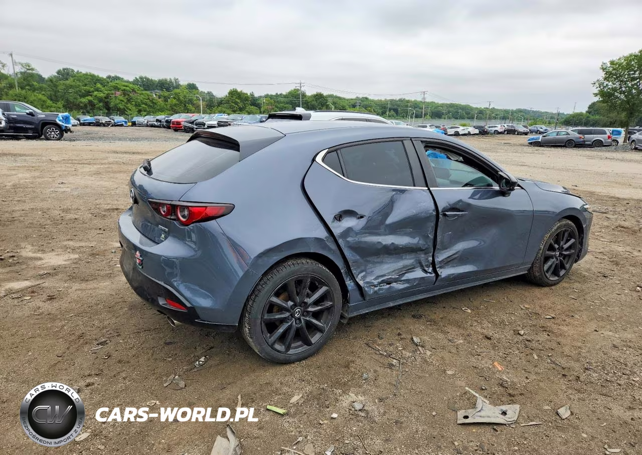 2024 Mazda 3 Preferred VIN:JM1BPBLM7R1701429 - 3