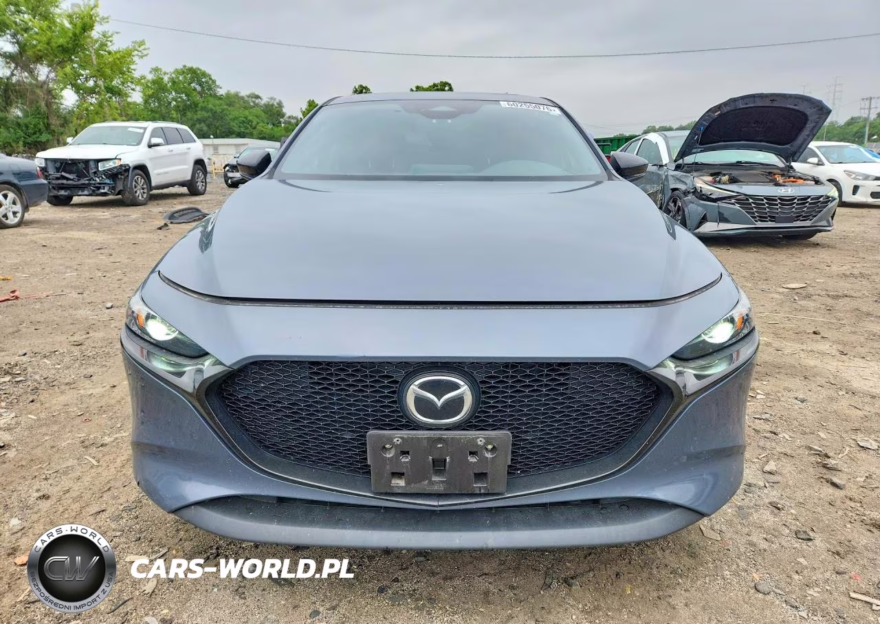 2024 Mazda 3 Preferred VIN:JM1BPBLM7R1701429 - 5