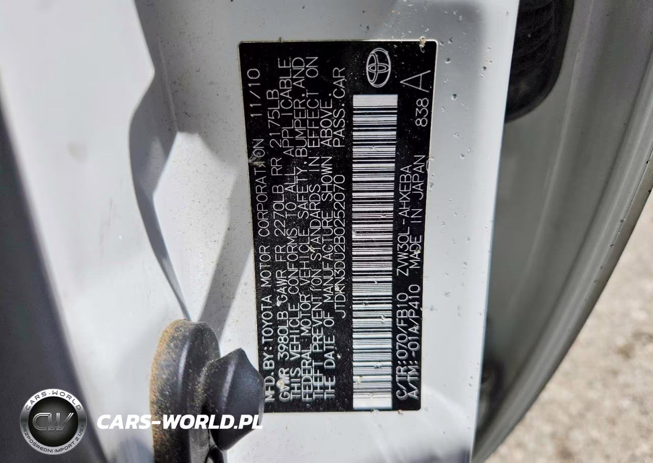 2011 Toyota Prius Three VIN:JTDKN3DU2B0252070 - 13