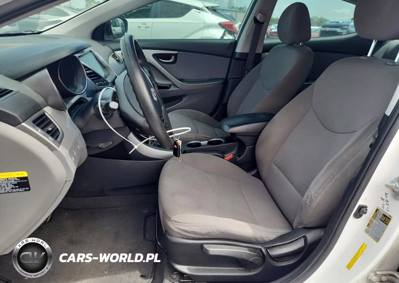 2016 Hyundai Elantra Se VIN:5NPDH4AE6GH782894 - 7