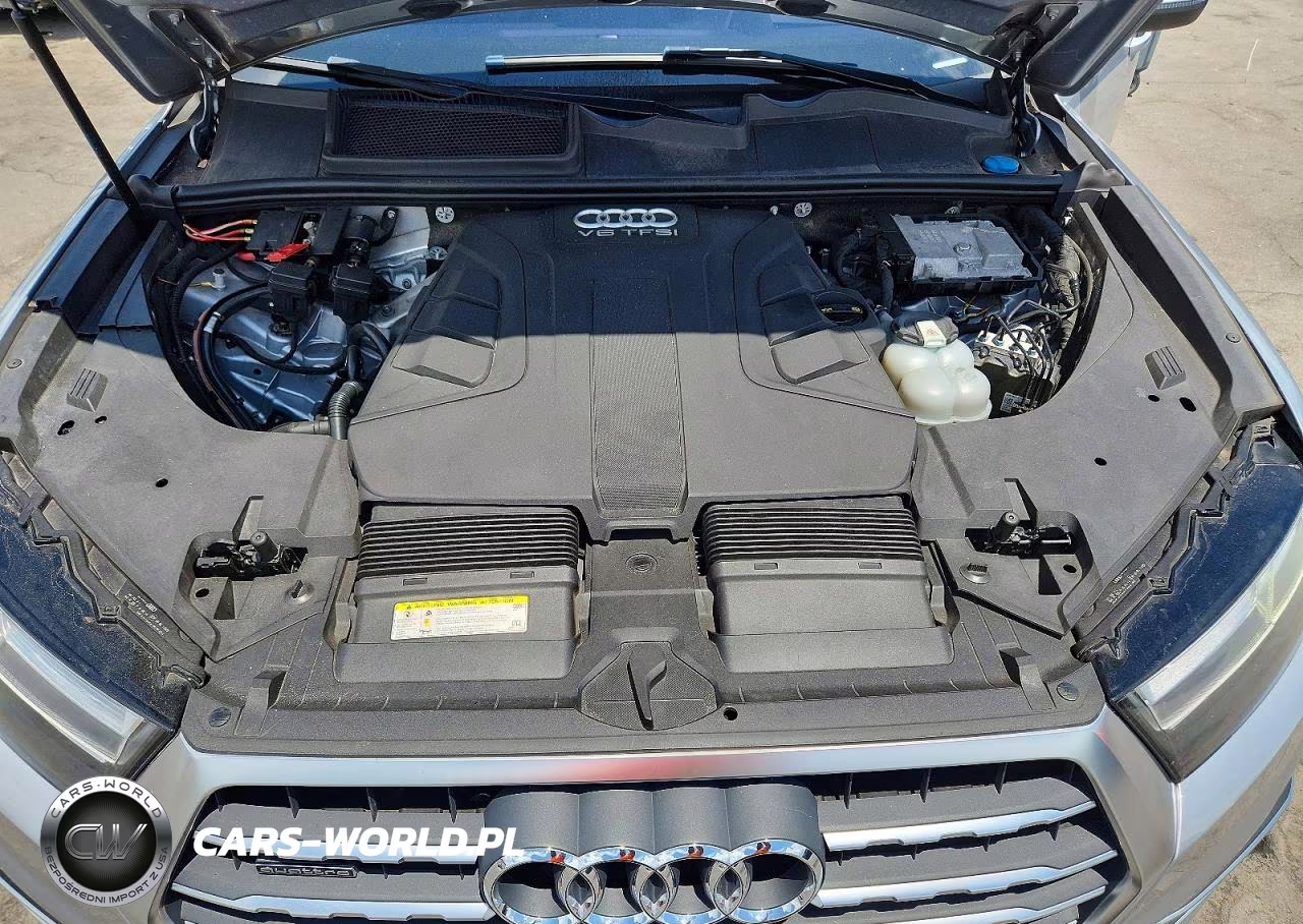 2017 Audi Q7 Prestige VIN:WA1VAAF74HD056146 - 12