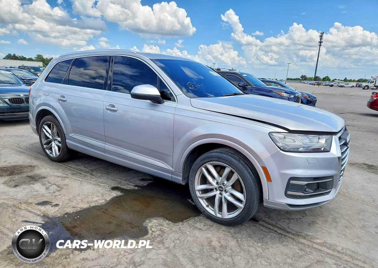 2017 Audi Q7 Prestige VIN:WA1VAAF74HD056146 - 4