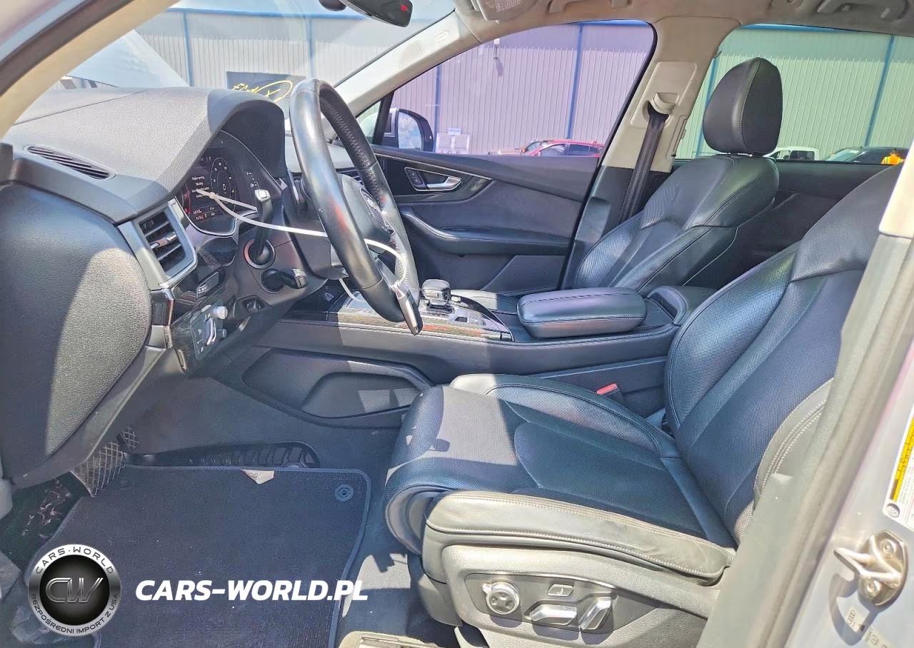2017 Audi Q7 Prestige VIN:WA1VAAF74HD056146 - 7