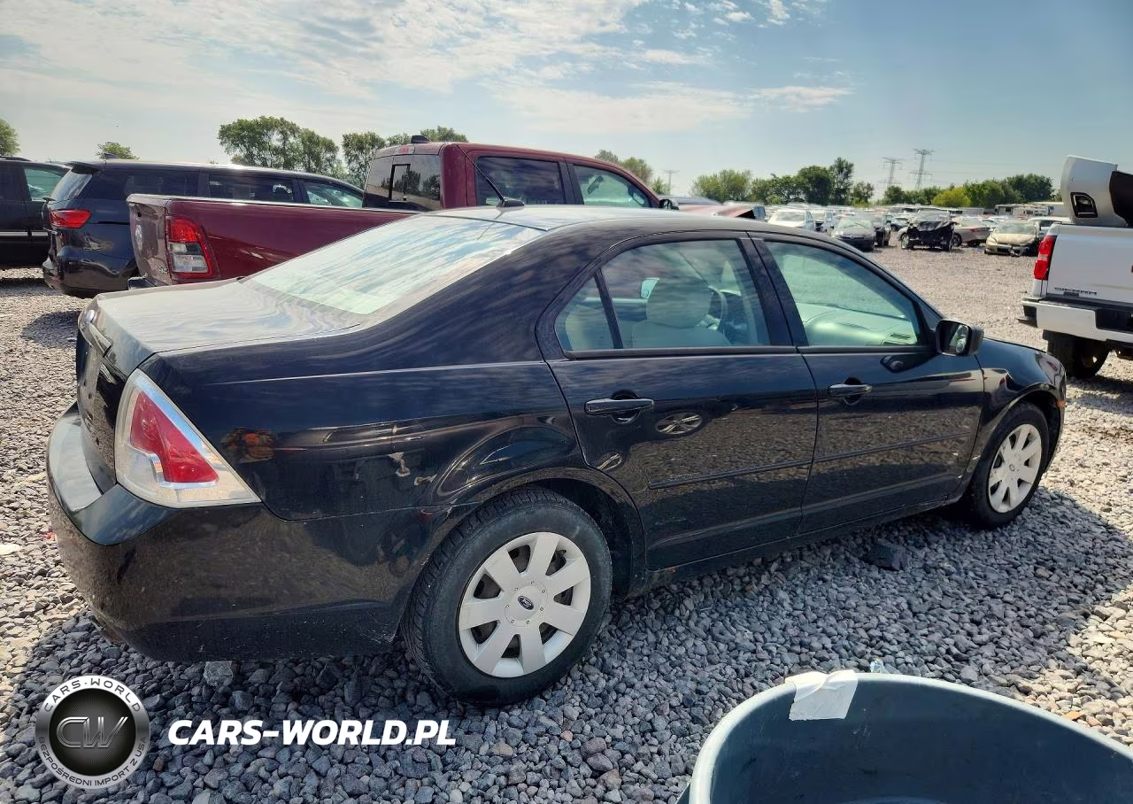 2008 Ford Fusion S VIN:3FAHP06Z48R111365 - 3