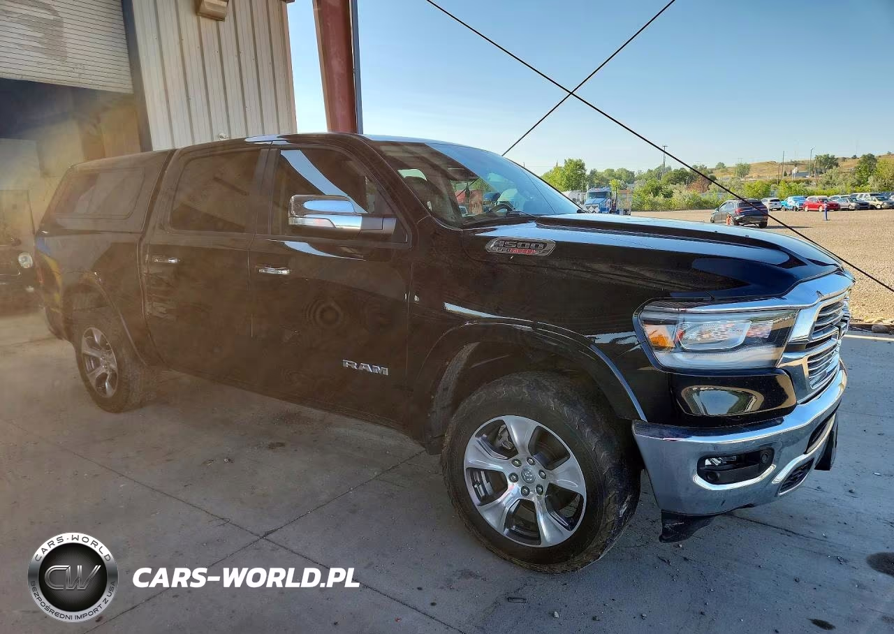 2022 Ram 1500 Laramie VIN:1C6SRFJM6NN235491 - 4