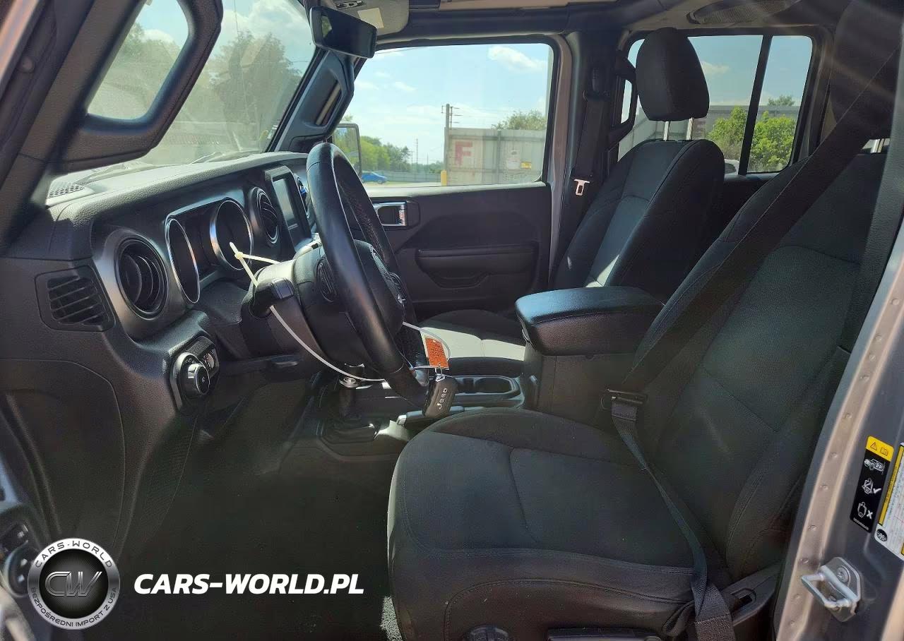 2020 Jeep Wrangler Unlimited Sport VIN:1C4HJXDN9LW313239 - 7