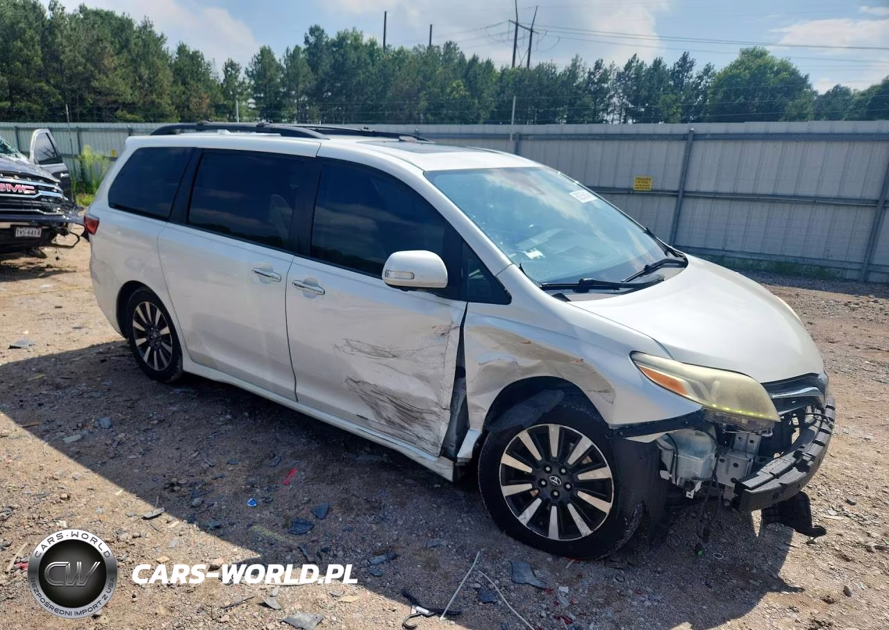 2018 Toyota Sienna Limited Premium 7-Passenger VIN:5TDYZ3DCXJS940416 - 4