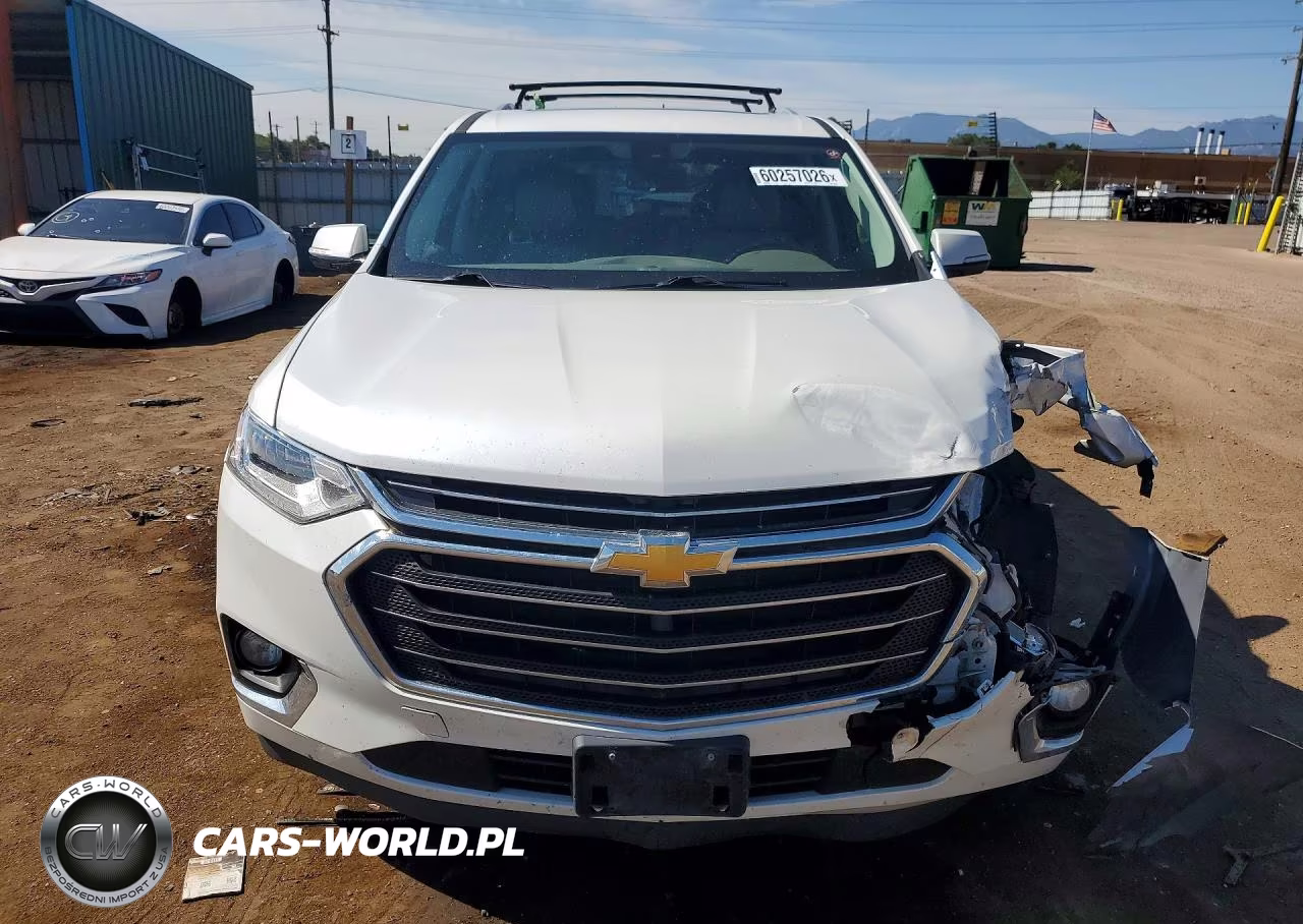 2018 Chevrolet Traverse Premier VIN:1GNEVJKW4JJ148847 - 5