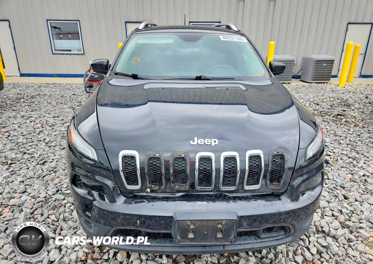 2016 Jeep Cherokee Latitude VIN:1C4PJMCS1GW277893 - 5