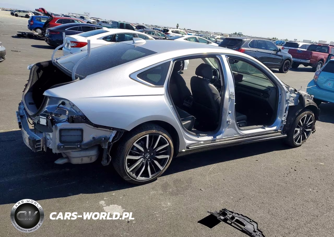 2023 Honda Accord Touring Hybrid VIN:1HGCY2F88PA047913 - 3