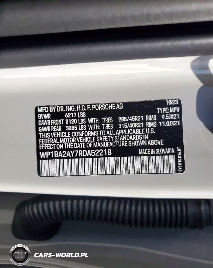 2024 Porsche Cayenne Coupe VIN:WP1BA2AY7RDA52218 - 13