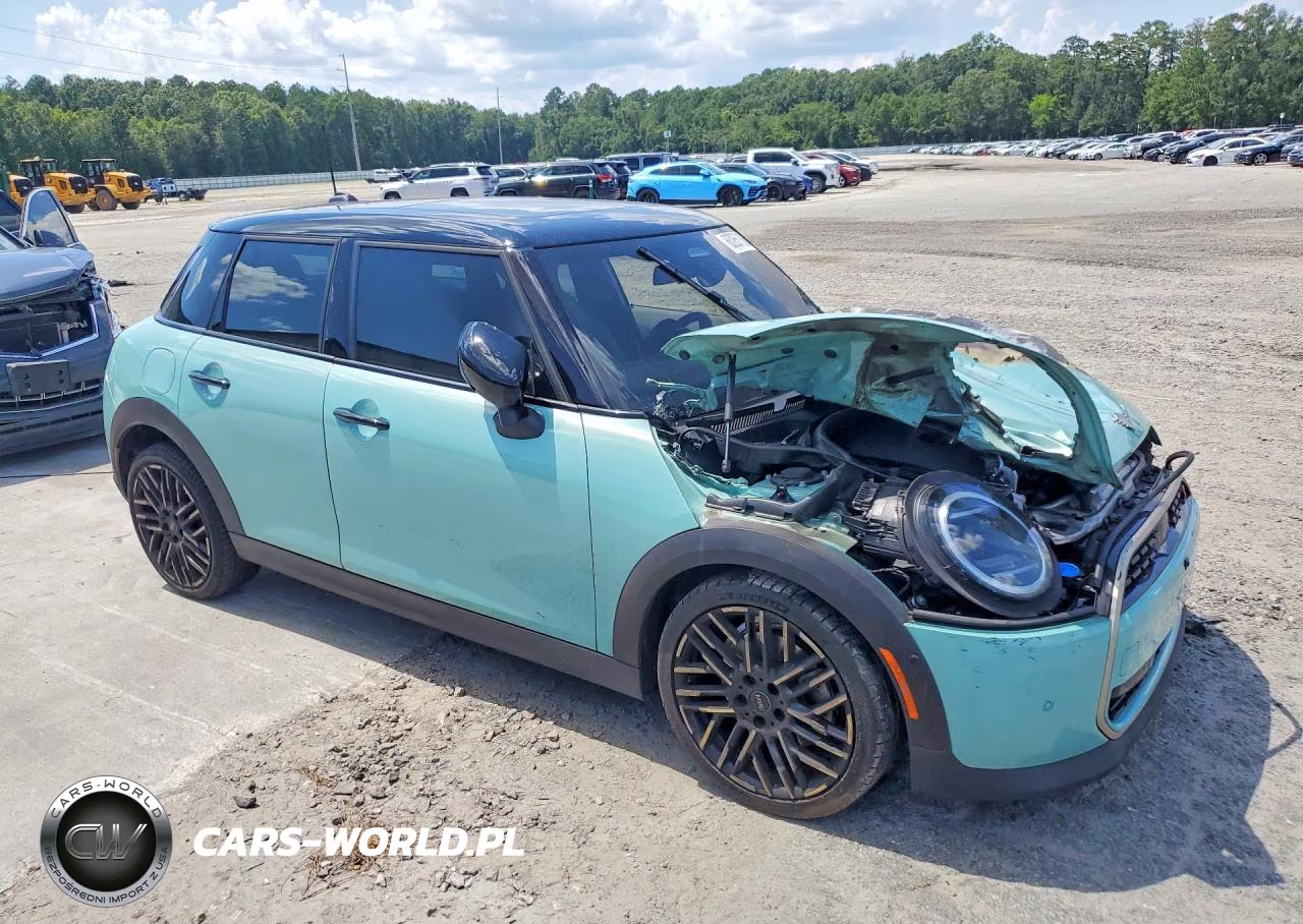 2025 Mini Cooper S VIN:WMW53GD04S2W47800 - 4