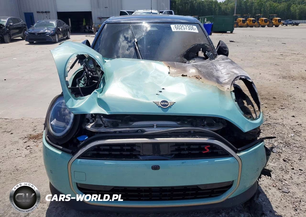 2025 Mini Cooper S VIN:WMW53GD04S2W47800 - 5